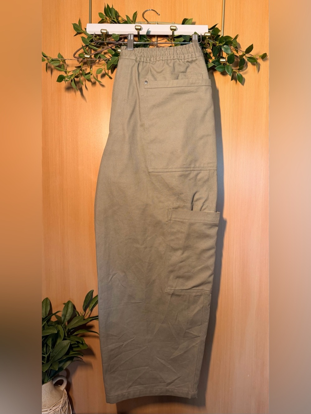 Nike Denim Barrel Cargo Jeans in Khaki Green